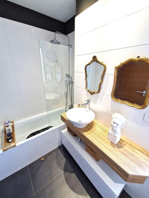 Apartamento Deluxe Vistas Al Mar Burela Bagian luar foto