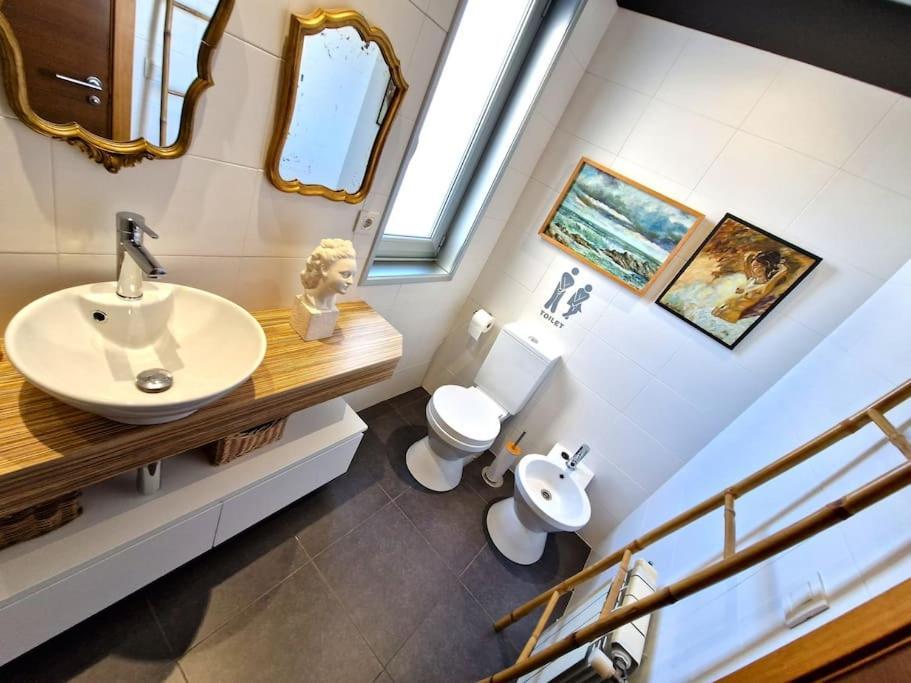 Apartamento Deluxe Vistas Al Mar Burela Bagian luar foto